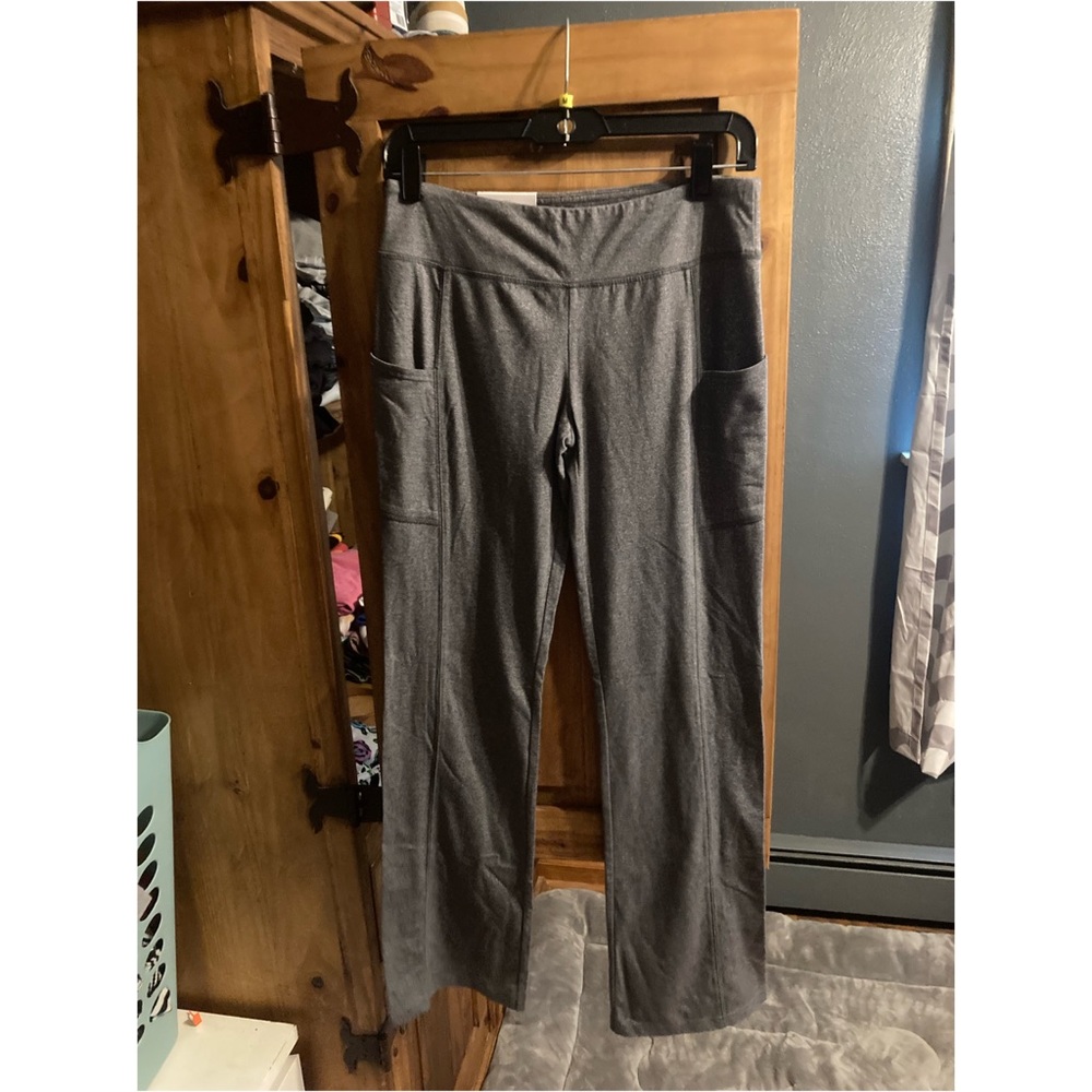So cell-phone pocket yogas